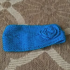 Crochet blue flower headband
